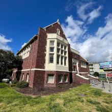 External view of Temescal library.